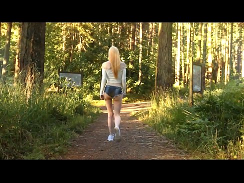 ❤️ नग्न भिडियो होइन, सुन्दर महिला बिस्तारै हिड्छिन् ❌  अश्लील ne.newsexxxx.ru मा